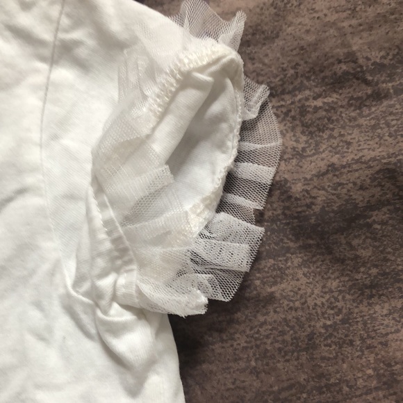 Cynthia Rowley butterfly t shirt. Girls medium with ruffled sleeves. - Picture 4 of 5